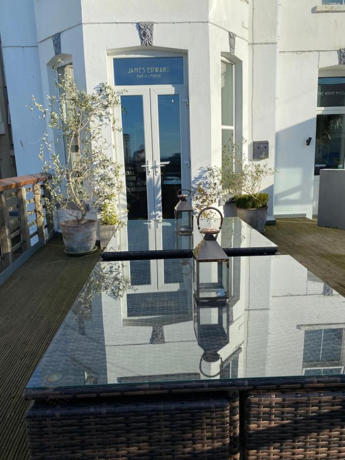 The White House Hotel New Quay エクステリア 写真
