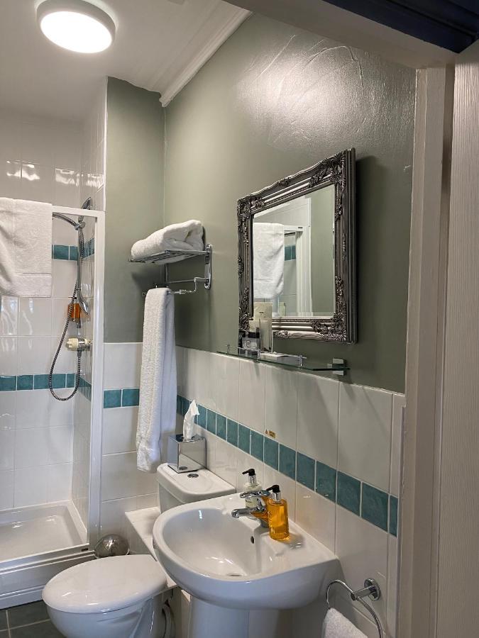 The White House Hotel New Quay エクステリア 写真