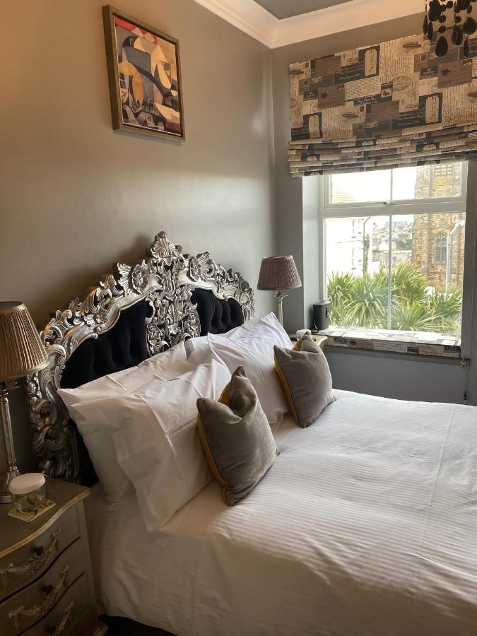 The White House Hotel New Quay エクステリア 写真