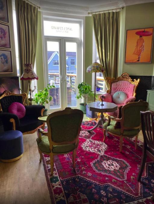 The White House Hotel New Quay エクステリア 写真