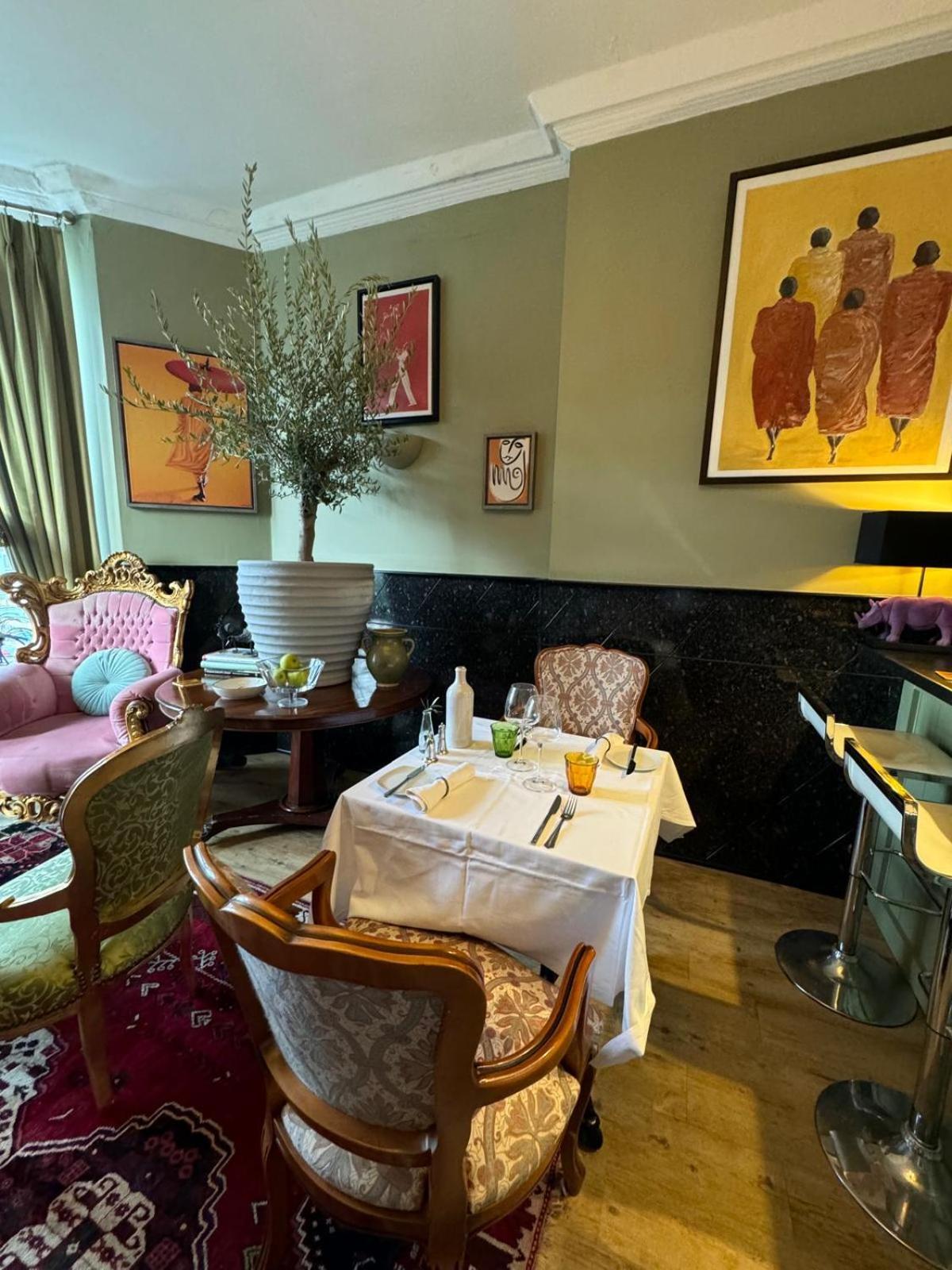 The White House Hotel New Quay エクステリア 写真